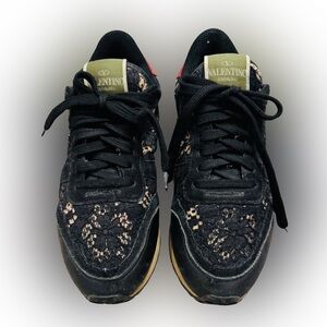 Valentino Rockstud Sneakers